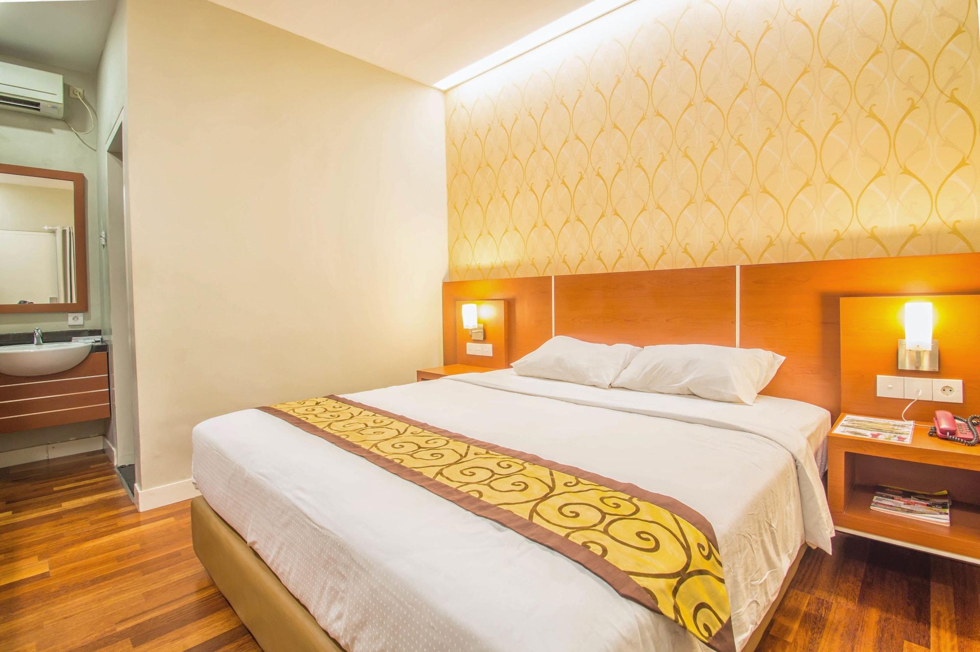 Hotel Trio Indah 2 Malang Exterior photo